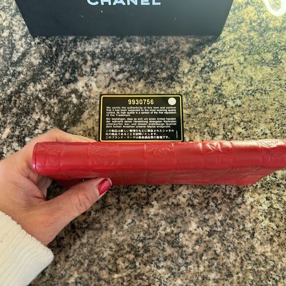 ❤️CHANEL BI FOLD LUCKY CHARM WALLET - Picture 9 of 13